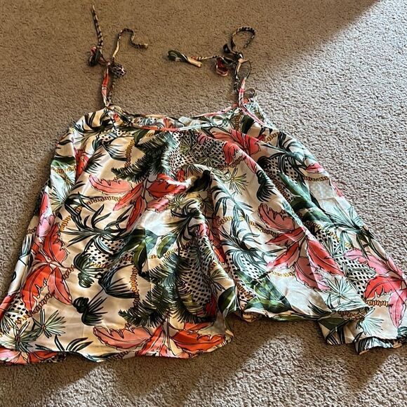 ASOS small floral tank top - Picture 2 of 6